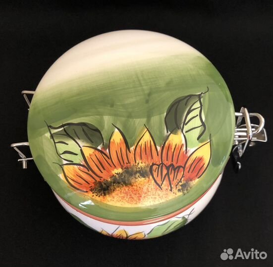 Банки для сыпучих продуктов и чая