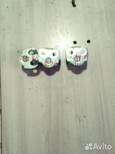 Ответная часть замка двери Fiat Albea седан 1 2009