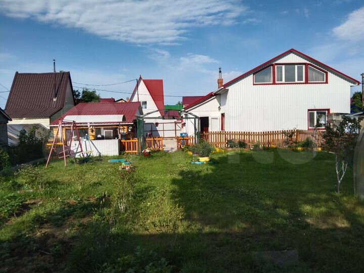 Дом 121 м² на участке 6 сот.