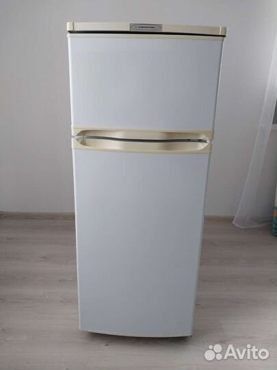 Холодильник Саратов 264