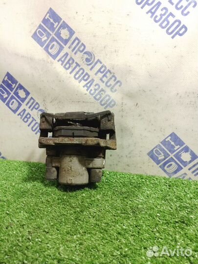 Суппорт тормозной задний правый Bmw E39 седан 2.5