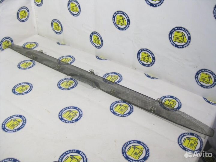 Сетка решетки радиатора верхняя 1875846 scania, P