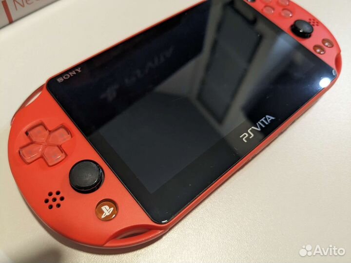 PSVita PCH-2006 Neon Orange
