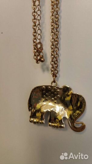 Украшения на шею разные