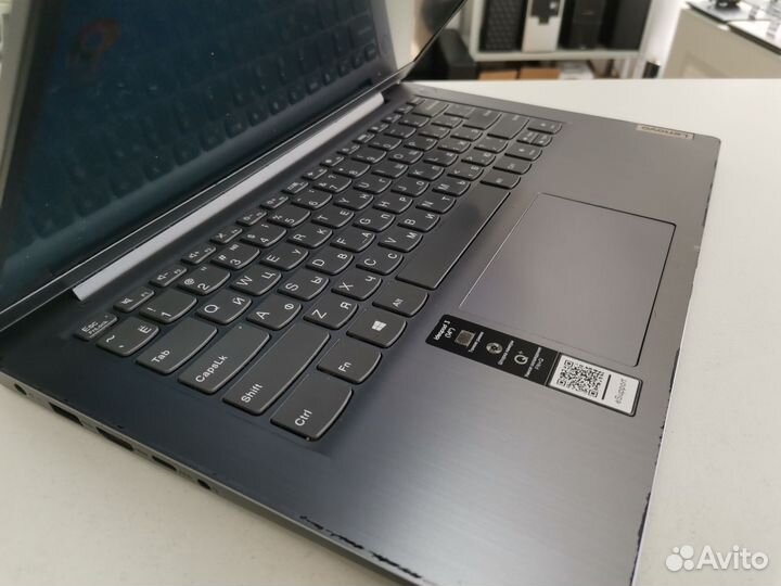 Бизнес ноутбук Lenovo IdeaPad 3