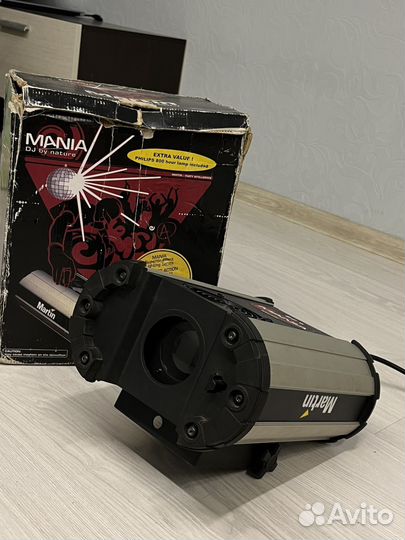 Светомузыка цветомузыка Philips Martin Mania