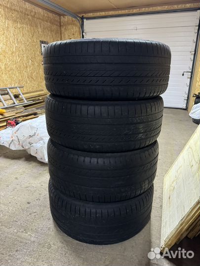 Goodyear Wrangler S4 255/55 R19