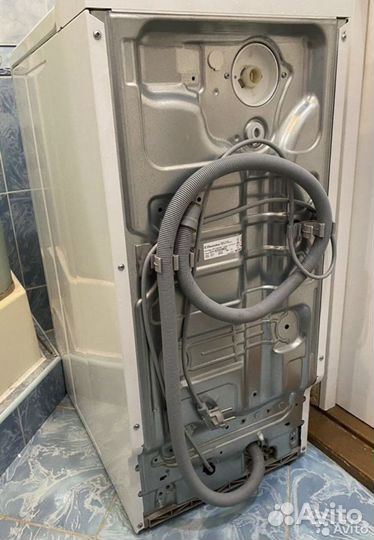 Вертикальная стиральная машина Electrolux