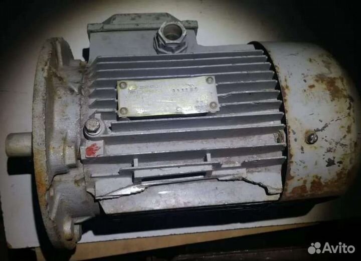 Электродвигатель. Сделано в СССР