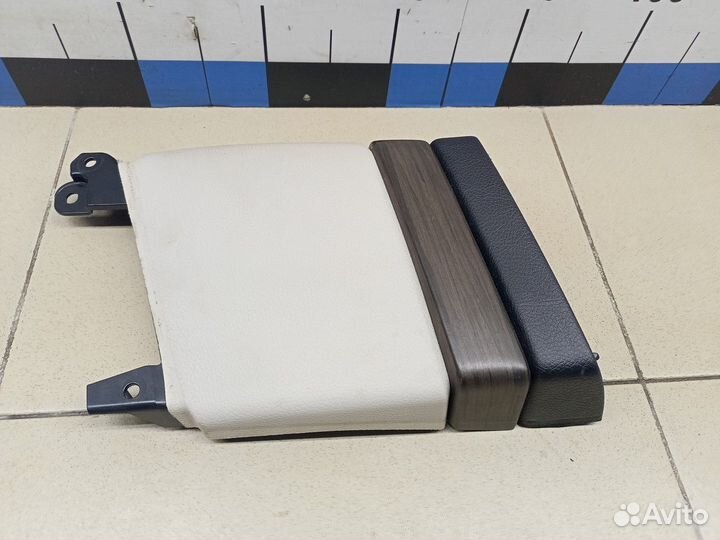 Обшивка стойки 5-serie GT F07 2009-2016