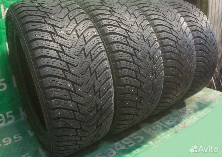 Nokian Tyres Hakkapeliitta 8 SUV 265/50 R19 110T