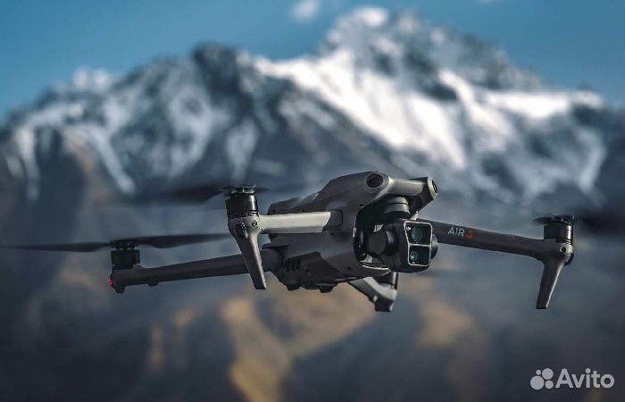 Квадрокоптер DJI Air 3 Fly More Combo (DJI RC-N2)