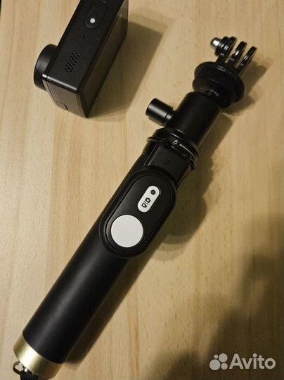 Штатив-монопод Xiaomi Yi Bluetooth