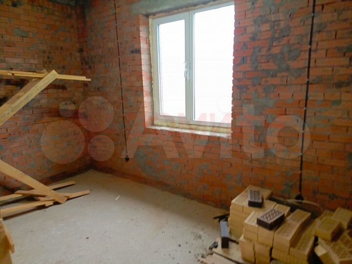 Дом 76,6 м² на участке 6 сот.