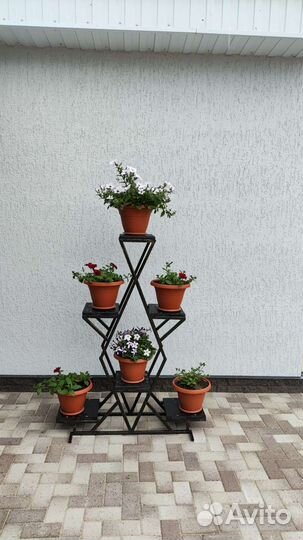 Подставка для цветов напольная металлическая