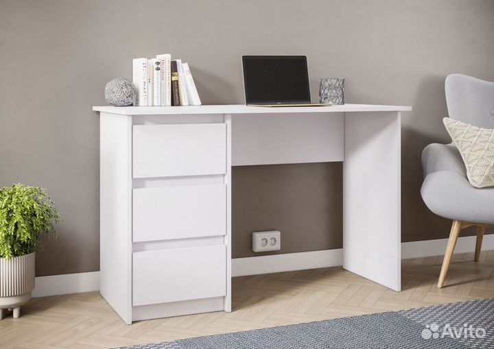 Письменный стол на 1,2 метра Белый