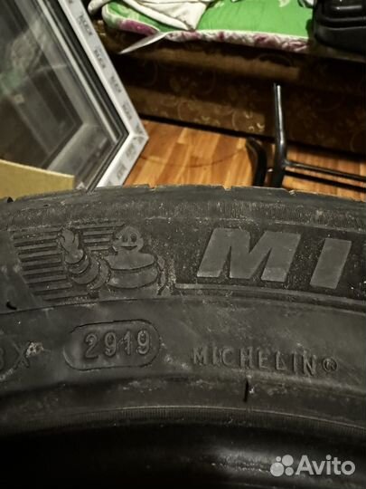 Michelin Pilot Sport 4 215/55 R17