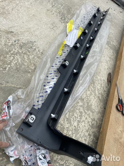 Накладка порога правая, форд куга 2 (оригинал)