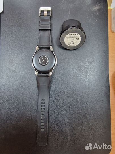 Часы Samsung Galaxy Watch 46 mm