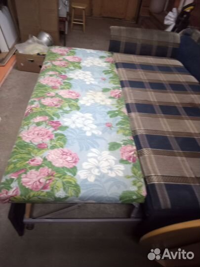 Тахта. В разложенном виде 180см, б/у, 5000руб