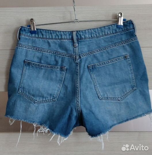 Джинсовые брендовые шорты