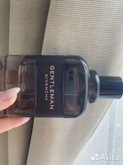 Парфюмированная вода Gentleman Givenchy