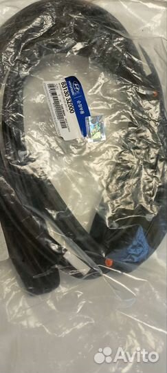 Уплотнитель двери задней левой hyundai I40