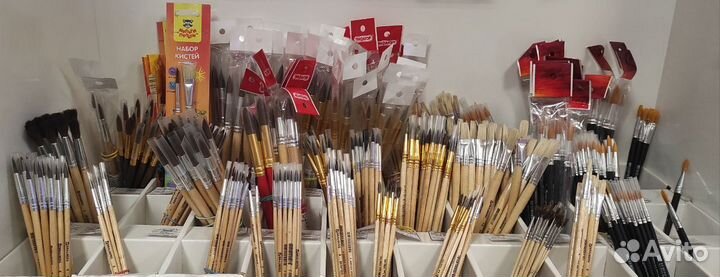 Кисти в ассортименте
