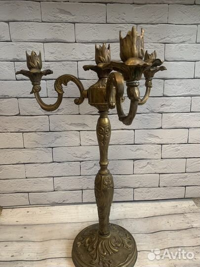 Подсвечник, канделябр