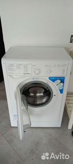 Стиральная машина indesit 5кг