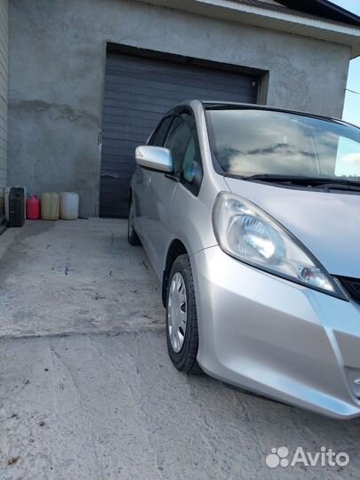 Honda Fit 1.3 CVT, 2010, 60 000 км