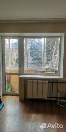 Окно пластиковое и дверь бу