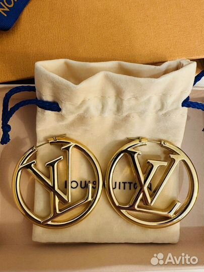 Серьги Louis Vuitton