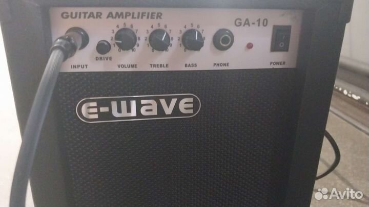 Электронная гитара