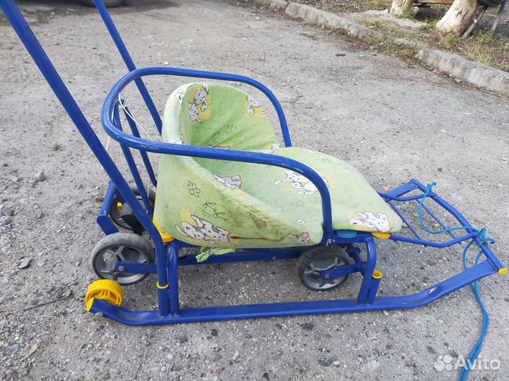 Детские санки с колесами