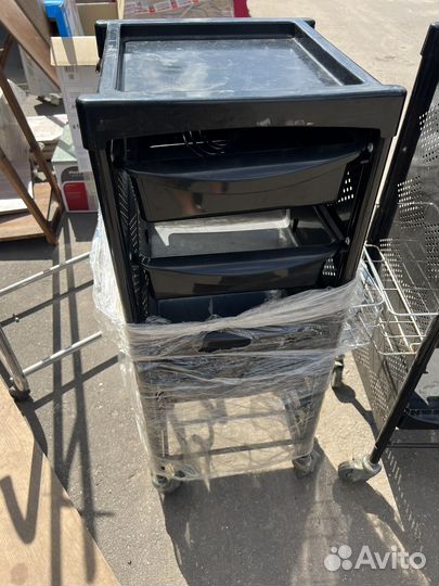 Тележка парикмахерская бу