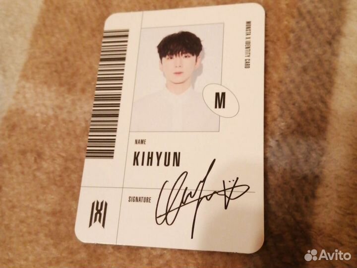 Карточка Кихена из Monsta X официальная k-pop