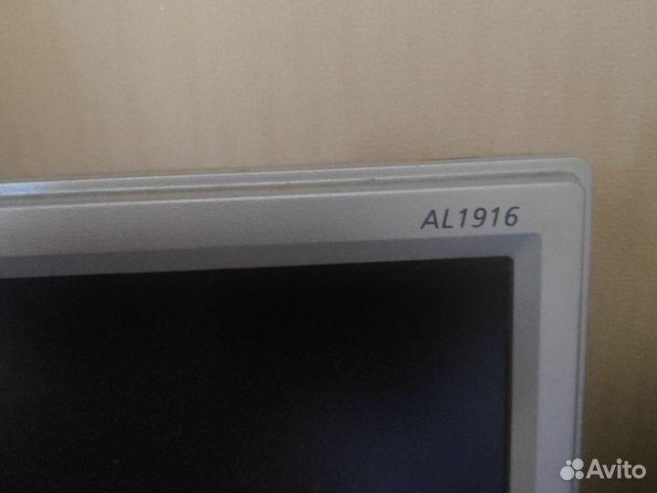 Мониторы LG 17' и aser 19'