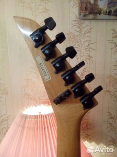 Гитара epiphone S-610.510.kramer.peavay