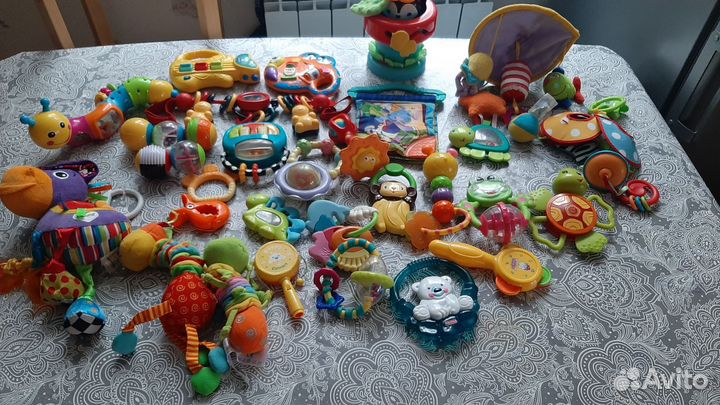 Детские развивающие игрушки пакетом