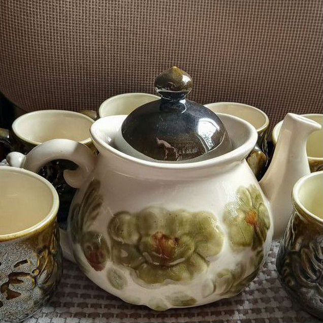 Керамический чайный сервиз