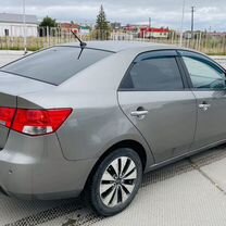 Kia Cerato 2.0 AT, 2010, 247 700 км, с пробегом, цена 950 000 руб.