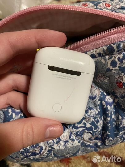 AirPods оригинал работает только левый наушник