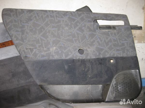 Обшивка двери задней левой Opel Vectra B