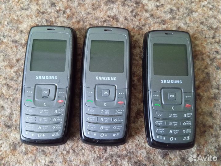 Samsung C140