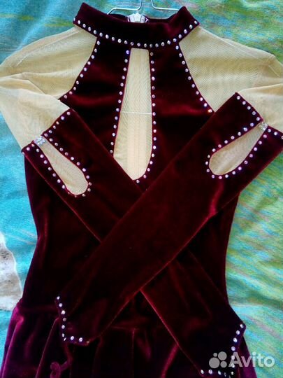 Купальник для фигурного катания