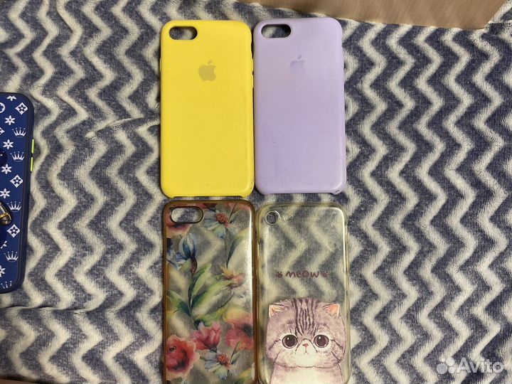 Чехлы на iPhone 8 и iPhone 12