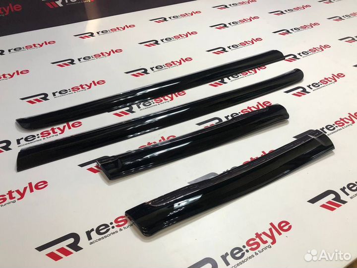 Молдинги дверей Toyota Land Cruiser Prado 150 Черн