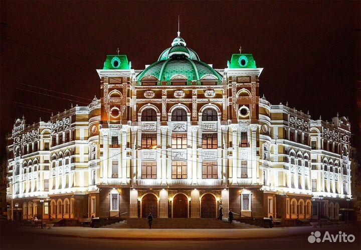 Бармен официант