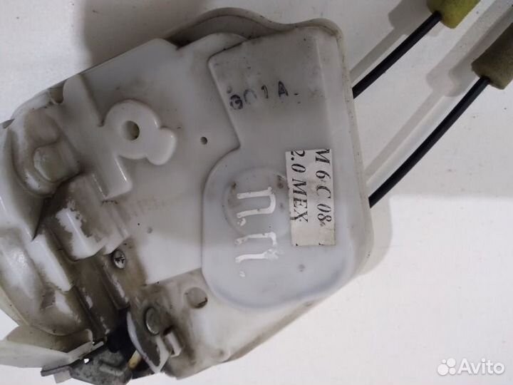 Замок двери передний правый Mazda 6 GH 2007-2012